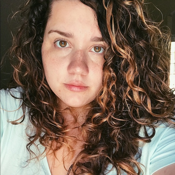 Meet your Posher, Kassy - Picture 1 of 1